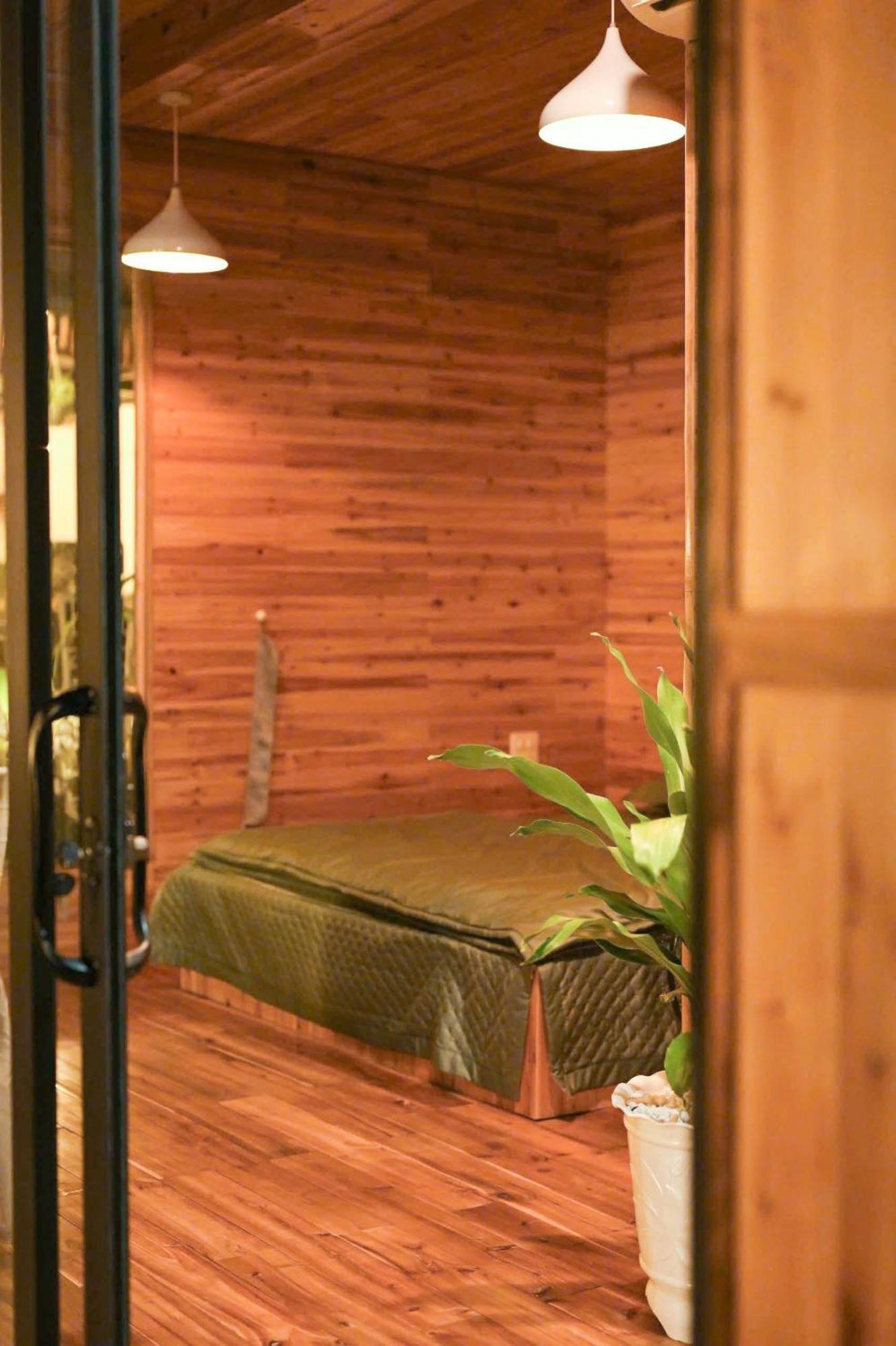 Mini House - Nha Go Huong Doi * Hà Nội