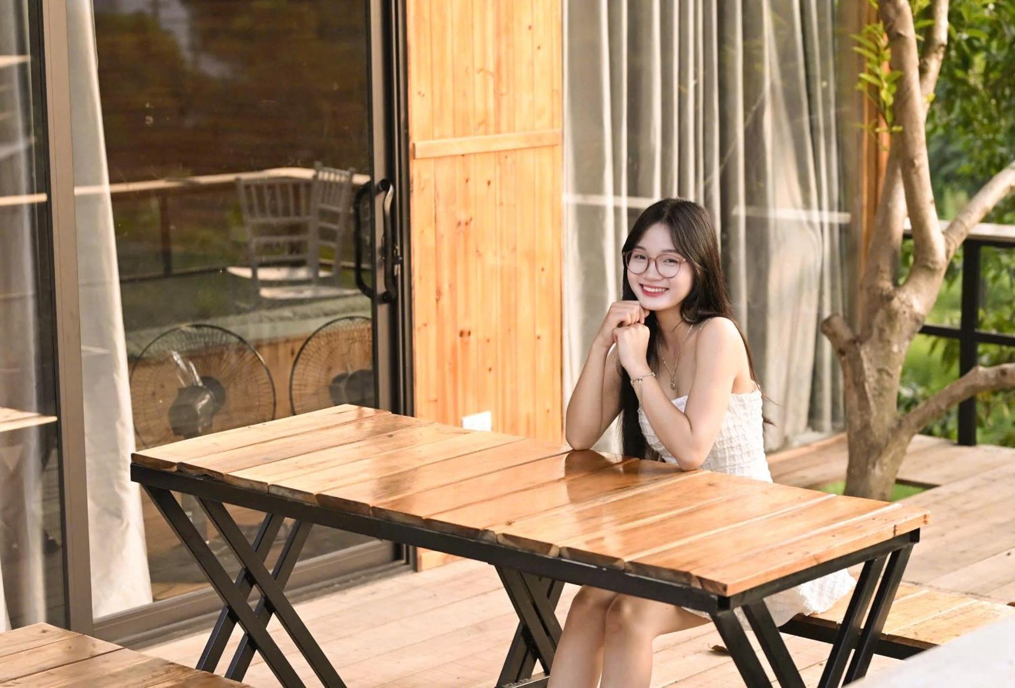 Mini House - Nha Go Huong Doi *